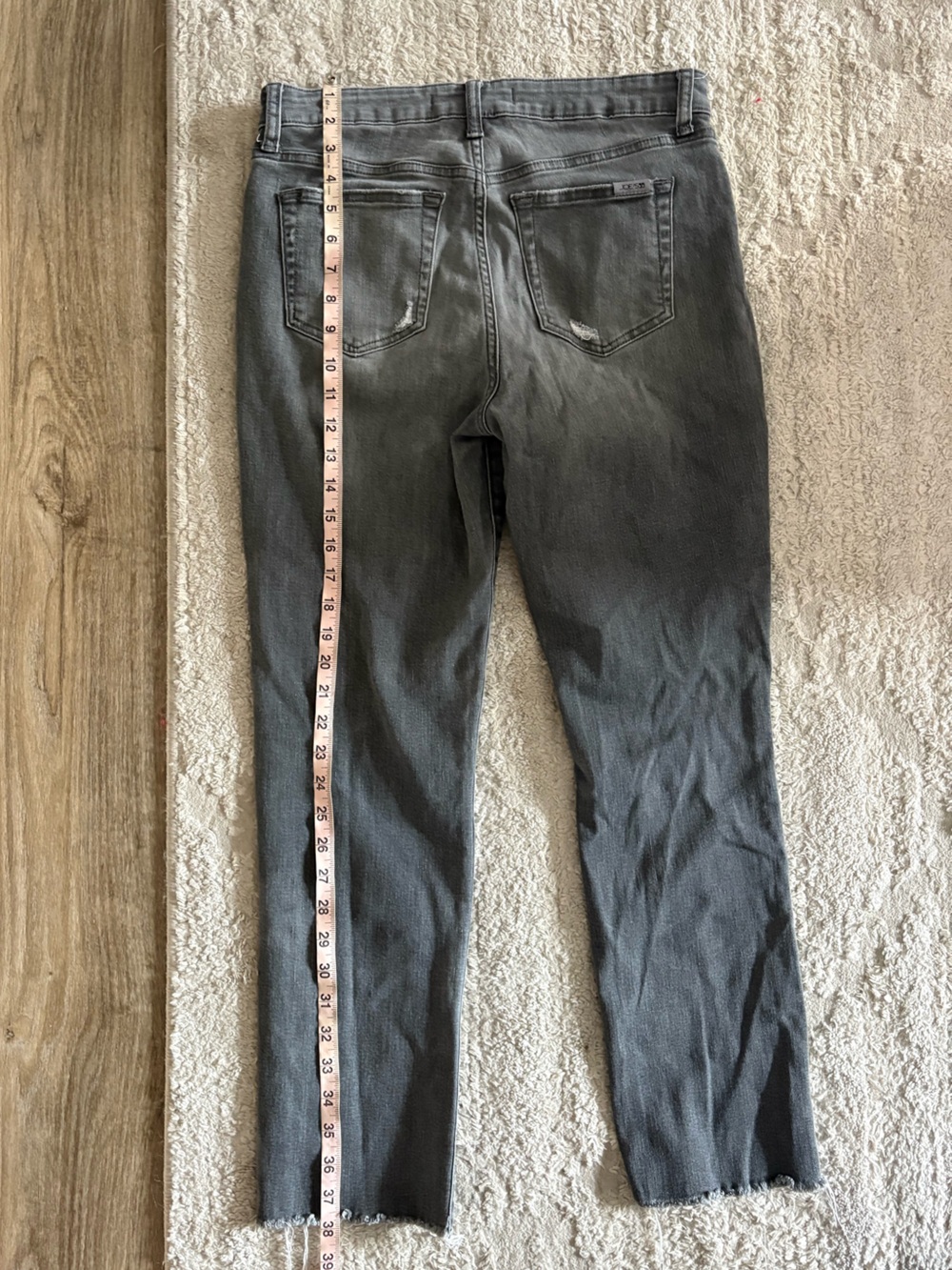 Joe's Jeans Gray High-Rise Distressed Raw Hem Ankle Jeans Size 28 - Picture 6 of 6